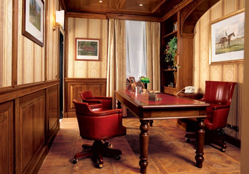 Headsets for the office with three chairs, Faoma