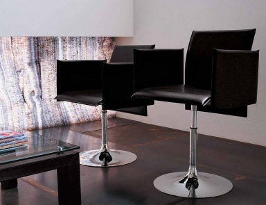 Chair on a metal frame, Midj