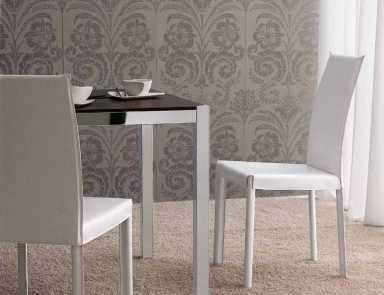 Chair on a metal frame, Midj