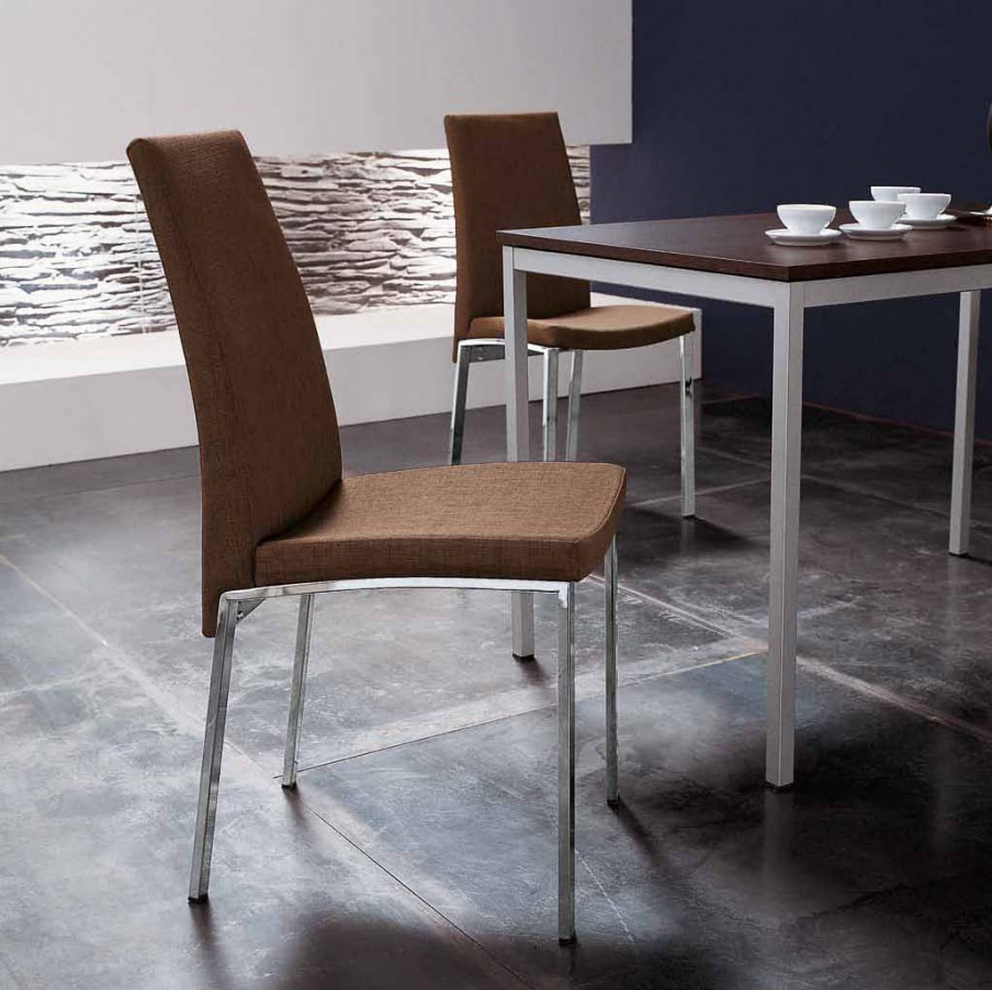 Chair on a metal frame, Midj