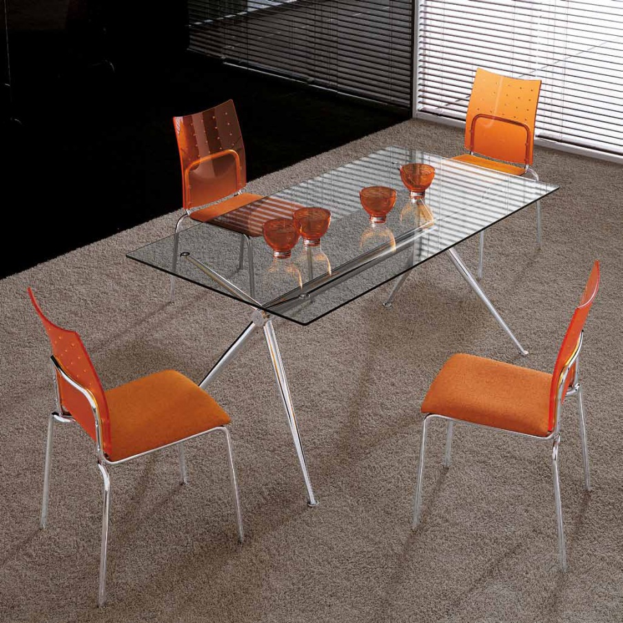 Chair on a metal frame, Midj