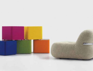 Chair without armrests on a metal frame, Nube