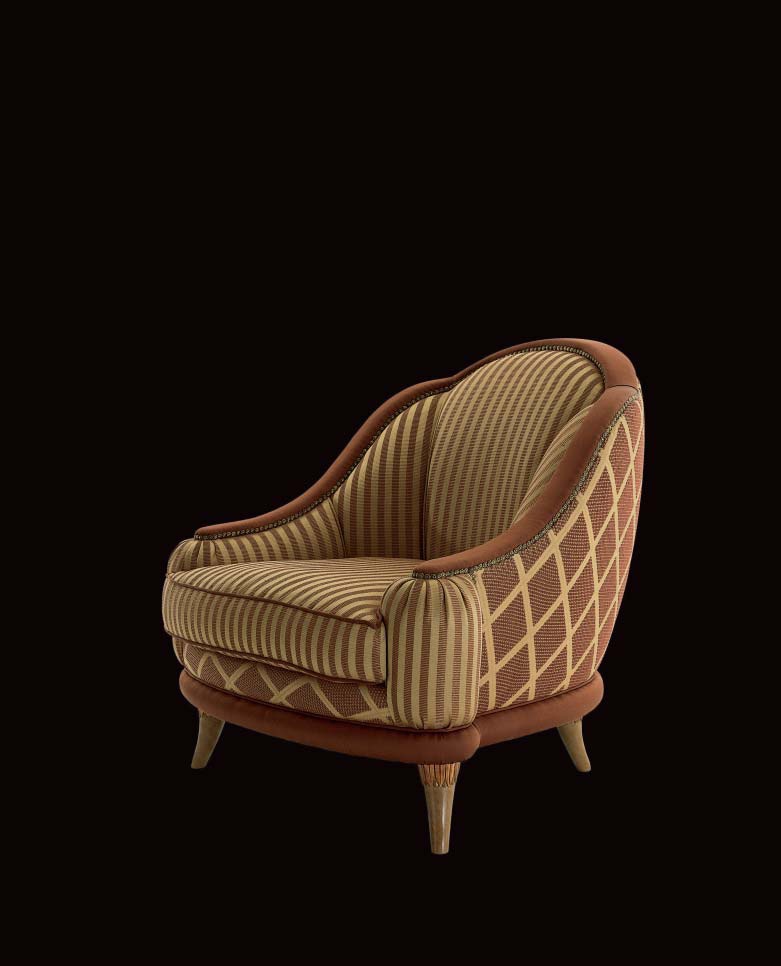 The semi-circular chair, OAK