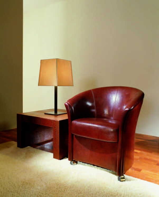 Seat on low legs, Origgi Salotti