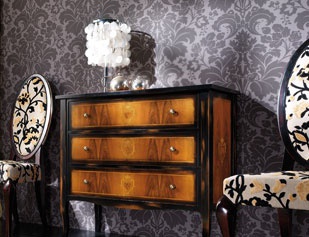 The two-tone chest of drawers, the Tosato
