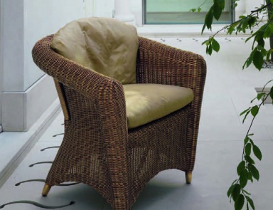 Armchair with a curved backrest, Roberti Rattan