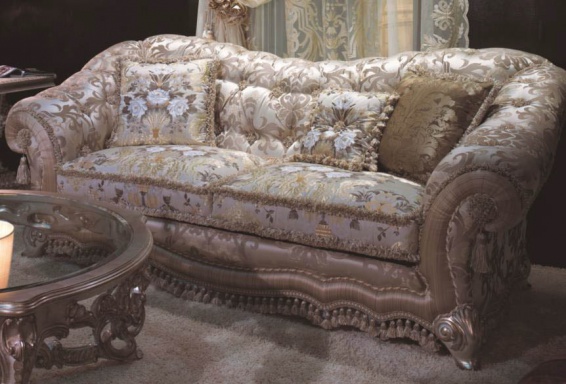 The Montecarlo Sofa