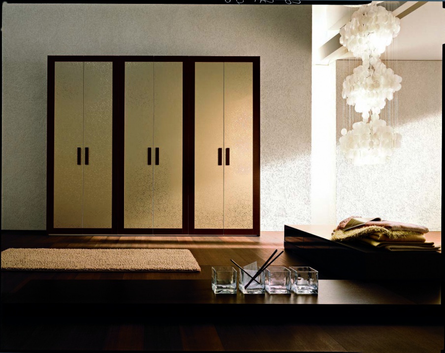 Wardrobe with hinged doors, Santarossa