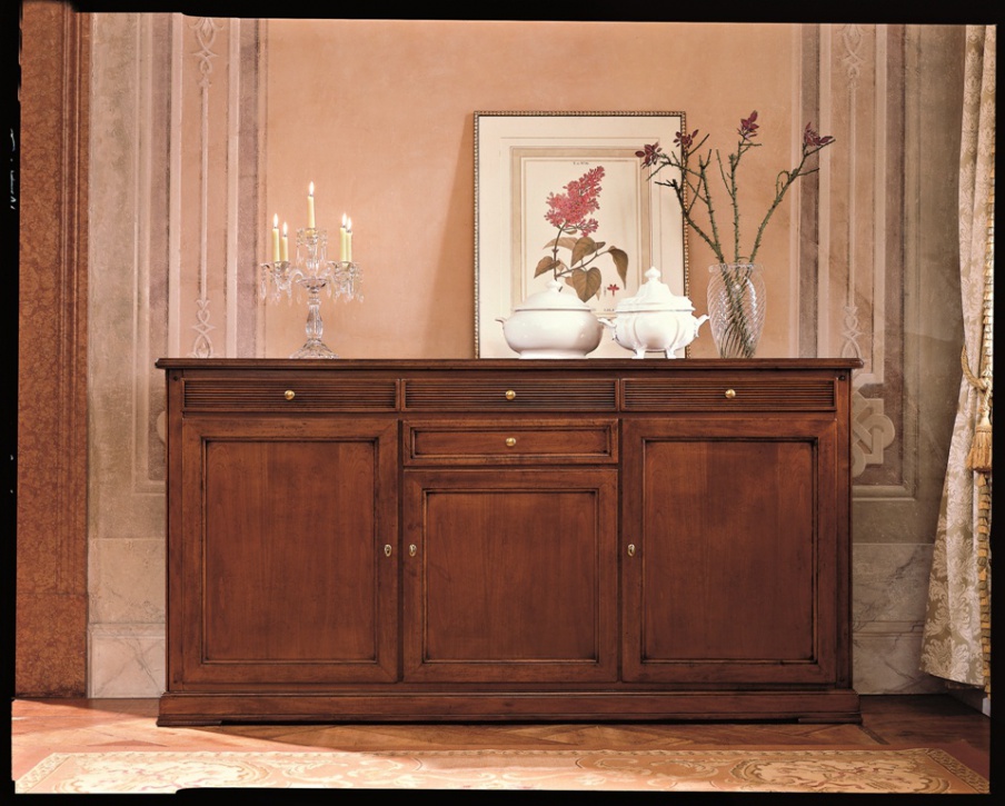 A low chest on legs, Santarossa