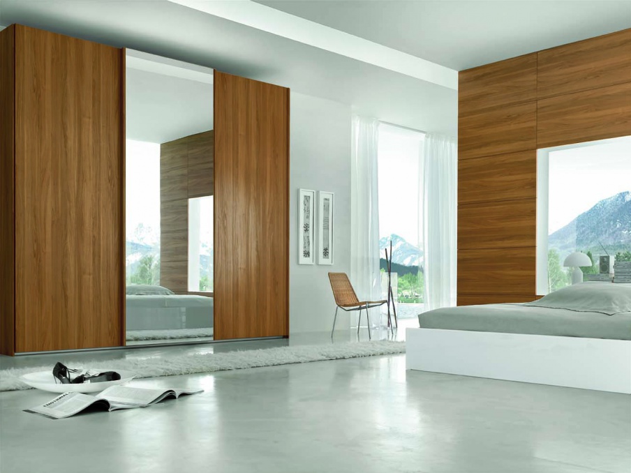Wardrobe with sliding doors, Santa Lucia