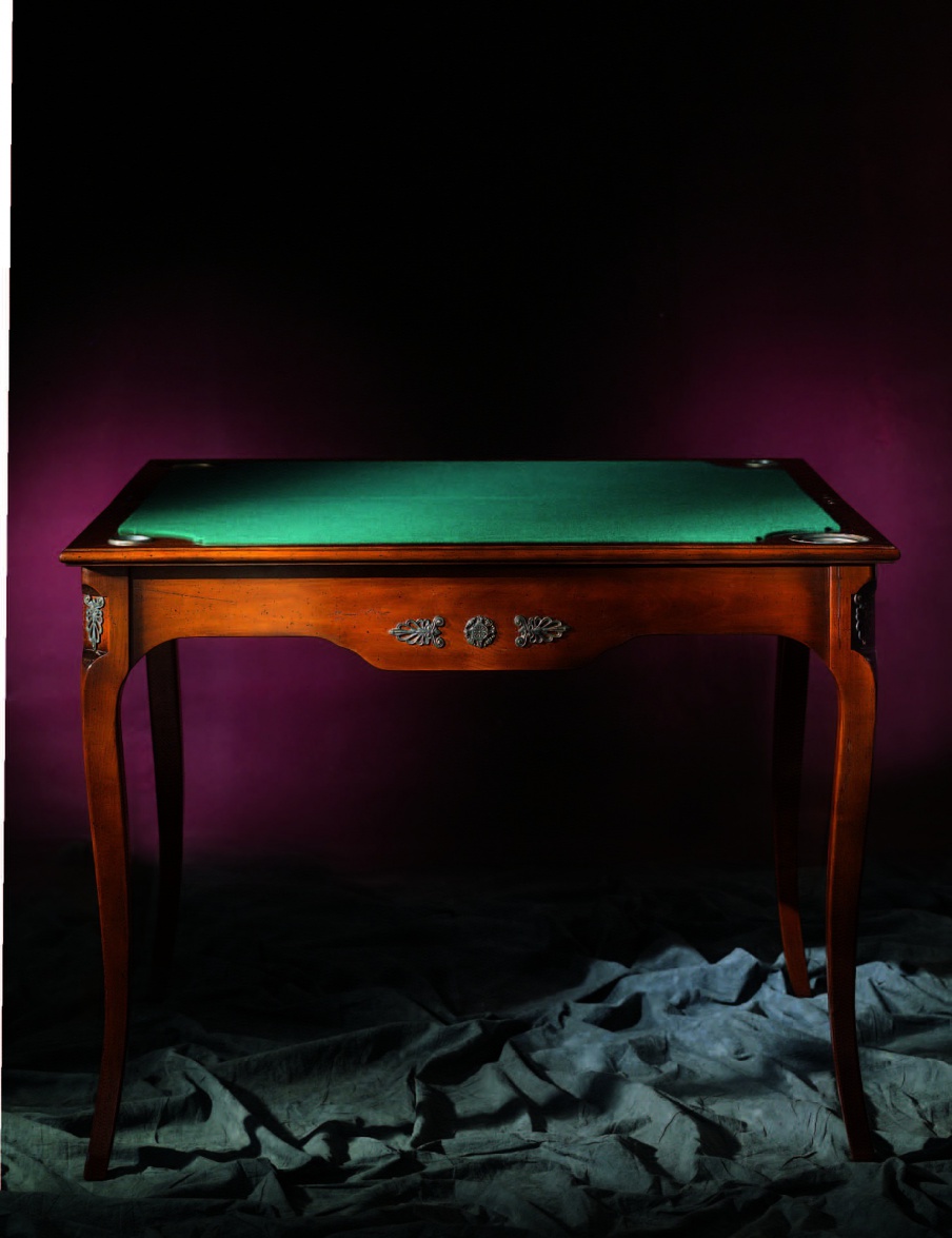 The production table Stella Del Mobile