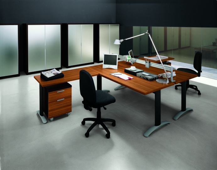 Corner Desk, Santa Lucia