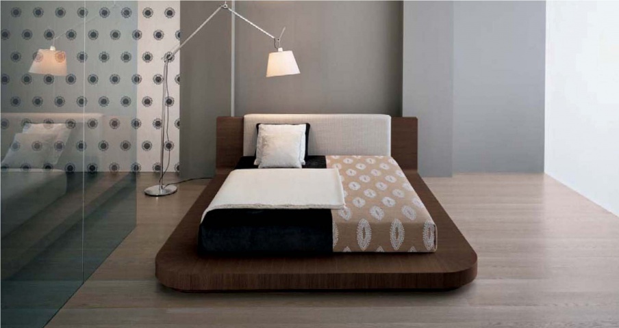 Double bed, Veneran