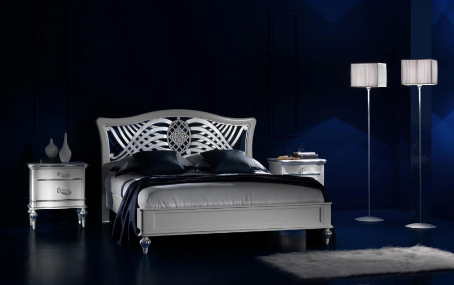 Double bed with high headboard, Zilio