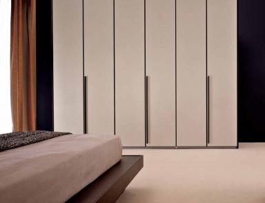 Wardrobe with hinged doors, Zanette