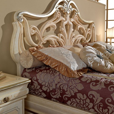 Bedroom (furniture-bedroom)