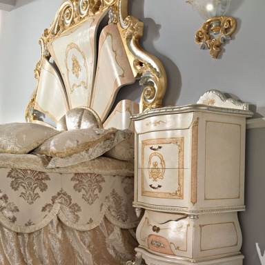 Bedroom (furniture-bedroom)