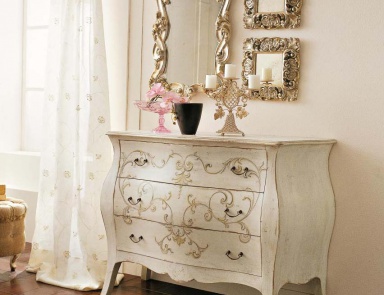 Dresser with drawers, Vittoria Orlandi