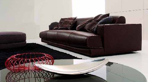 A sofa with a hidden frame, Desiree