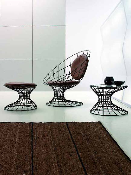 Armchair with Ottoman leg, Desiree