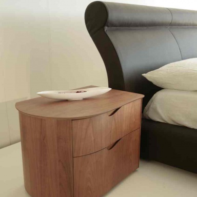 Bedroom (furniture-bedroom)