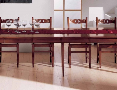 Dining table, Villanova