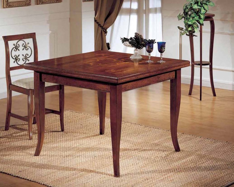 Dining table, Villanova