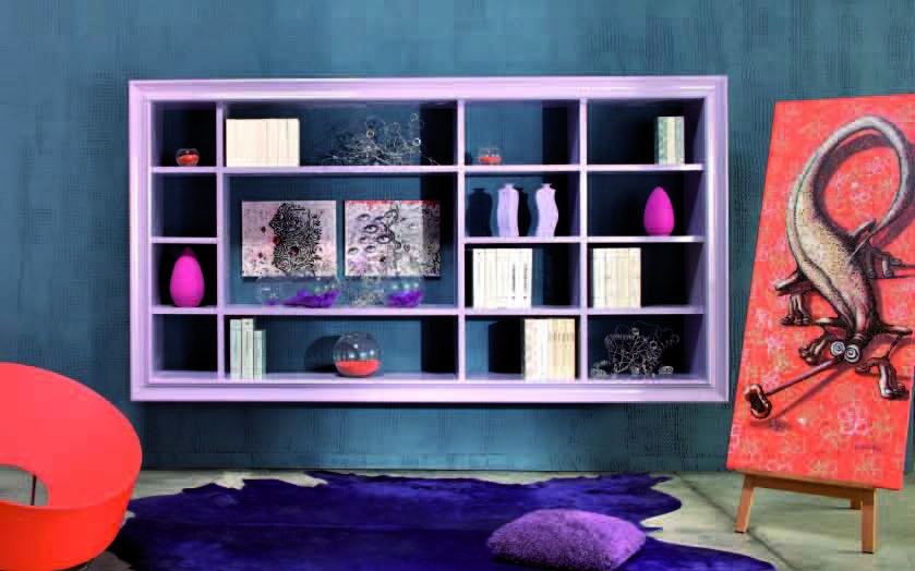 Built-in shelving, Voltan