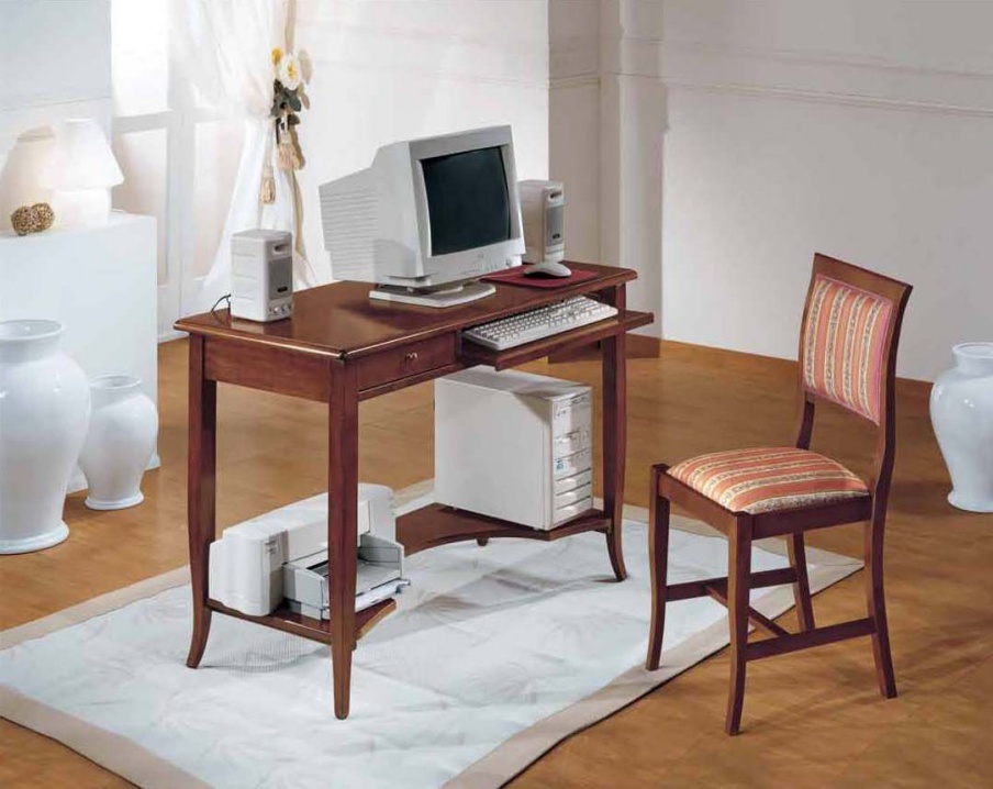 Computer Desk, Villanova