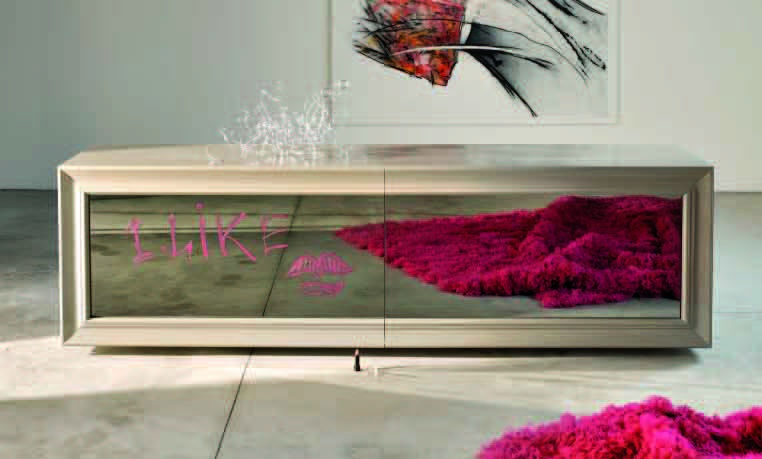 Cabinet for TV, Voltan 