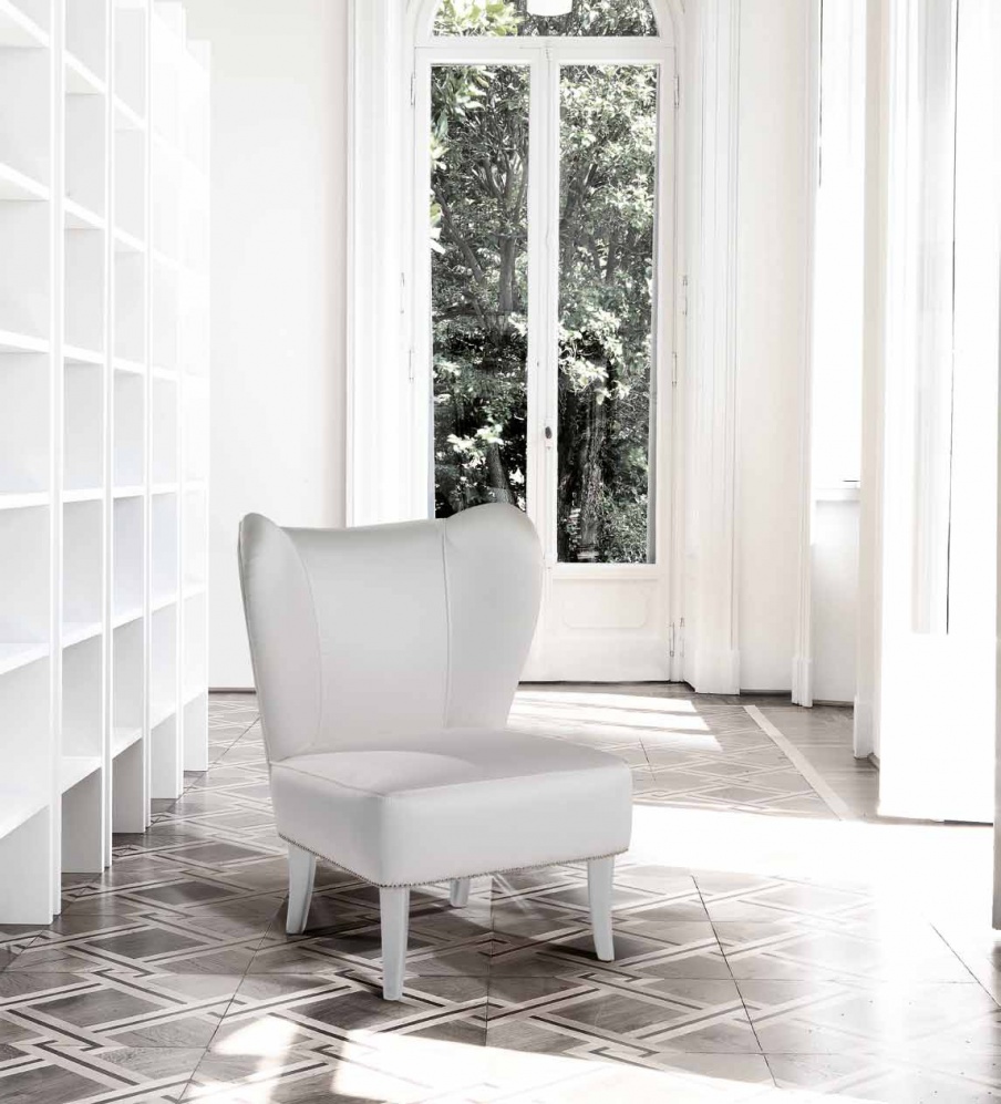 Chair on wooden frame Treci Salotti