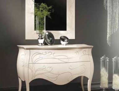 Chest Of Drawers, Seven Sedie Perfectly