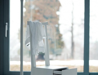 Chair with drawer, Orizzonti
