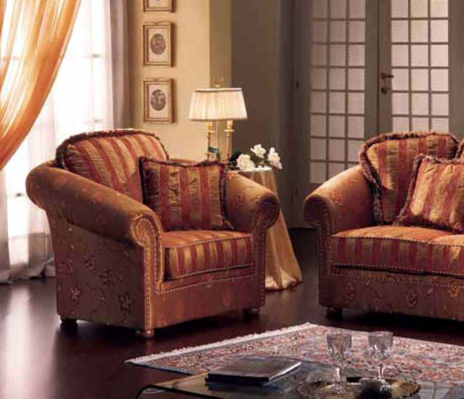 The high-backed chair, Linea Due