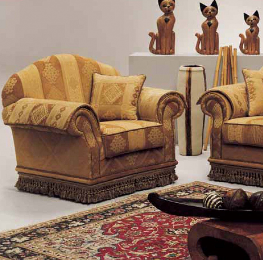 The high-backed chair, Linea Due