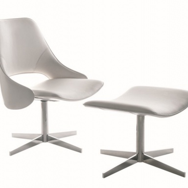 The Tender pouf pouf