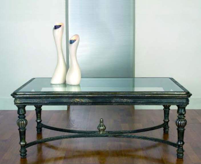 Coffee table, Spini