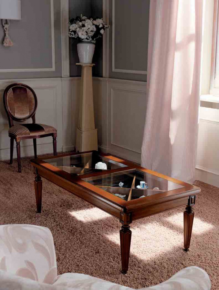 Coffee table, Formichi