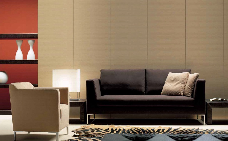 Loveseat Connery, Formerin