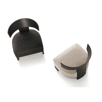 A chair without armrests, Clipper - Molteni