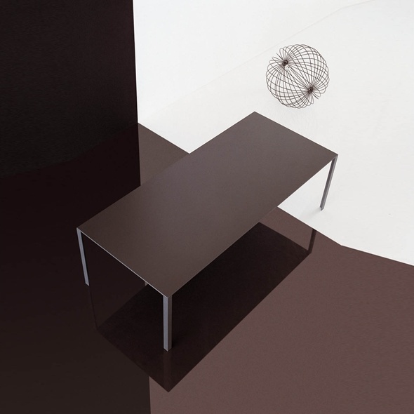 Dining table, Less - Molteni
