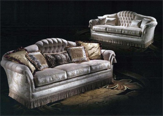Versailles Sofa