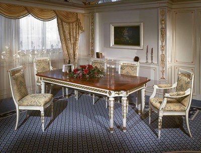 Dining table, Castello