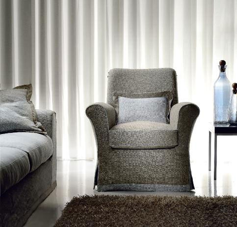 A chair made of wood Michelle, Cava