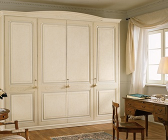 Wardrobe with hinged doors, Benedetti