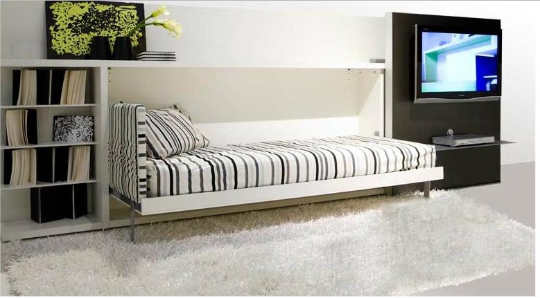 The transformer bed, Clei