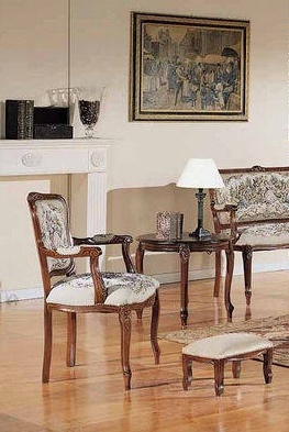 Chair with armrests, BTC