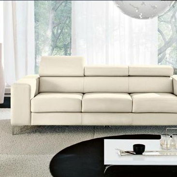 The Dafne Sofa