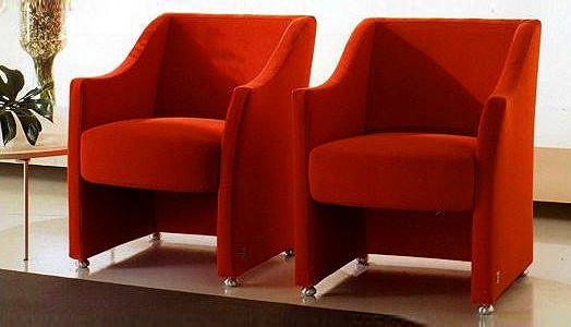 A chair on wheels, Box - Busnelli