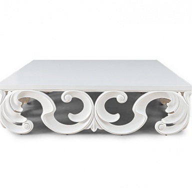 The coffee table Acanthus